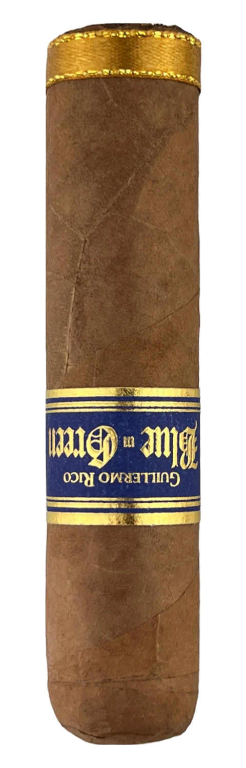 Guillermo Rico Blue in Green Shorty Robusto