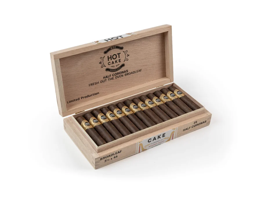 HVC Hot Cake Fresh Out of the Oven Broadleaf Half Corona