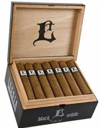 Leccia Black Petit Rothschild