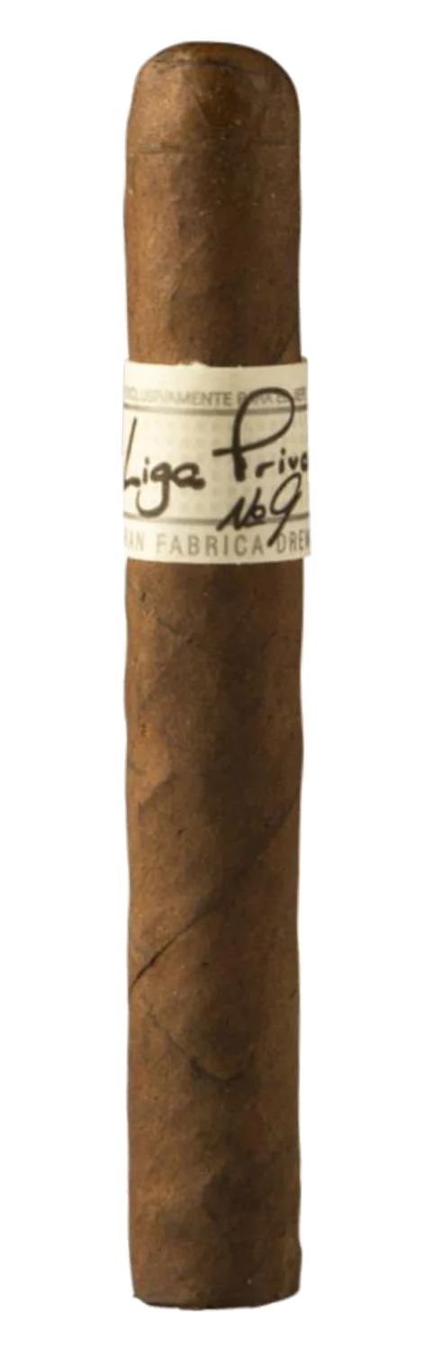 Liga Privada 9 Short Panatela