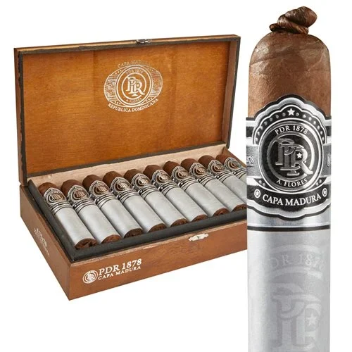 PDR 1878 Capa Maduro Petite Setenta